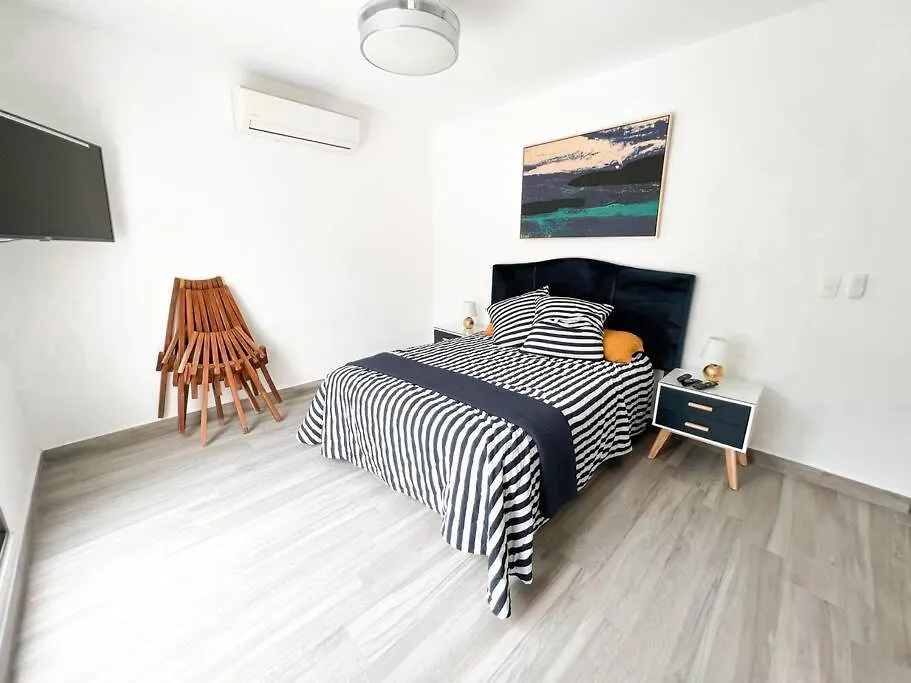 Bali Life Style Villa, Beautiful 3Brs 2.5 Bath Beach House. Playa del Carmen Villa